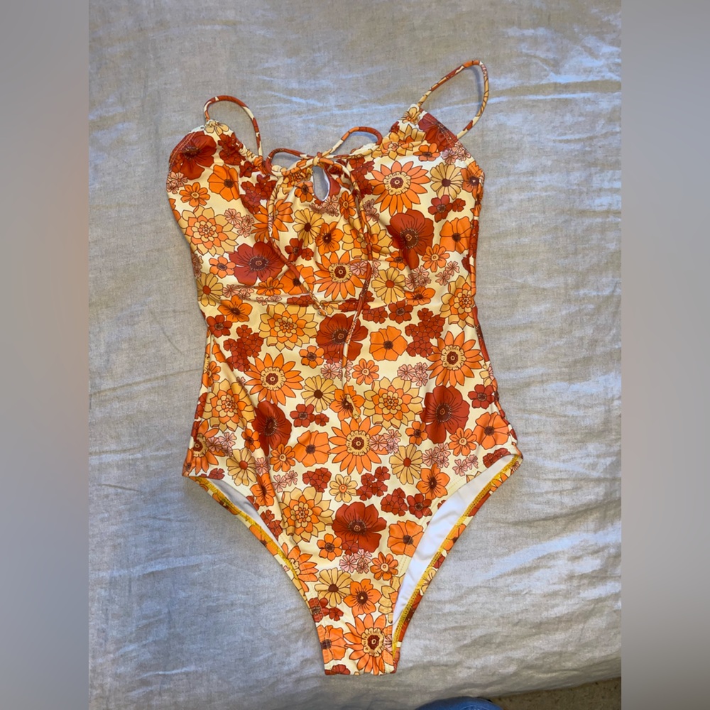 Geode swimwear